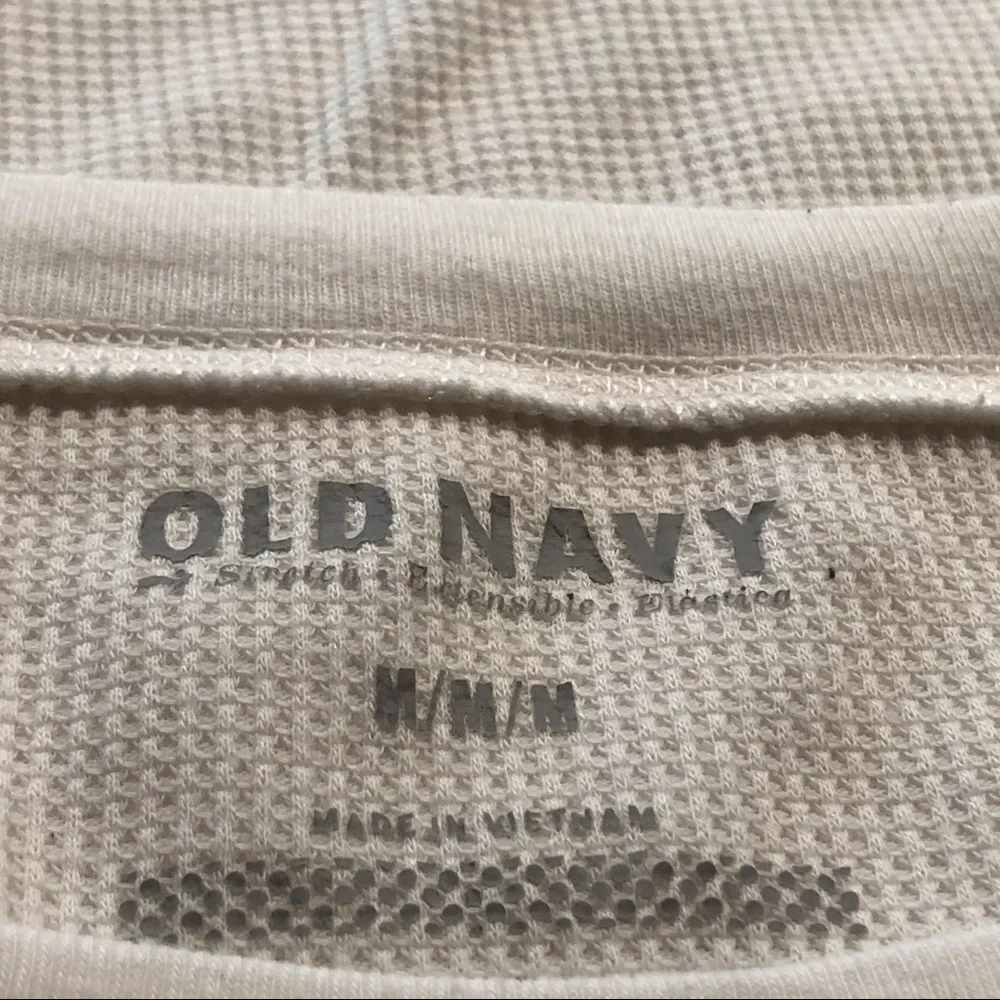 Old Navy Waffle Seasalt Long Sleeve Tee. M - Picture 3 of 5
